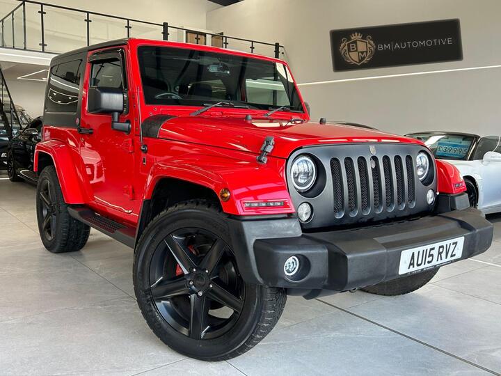 Jeep WRANGLER 2.8 CRD Sahara Auto 4WD Euro 5 2dr Jeep WRANGLER 2.8 CRD Sahara Auto 4WD Euro 5 2dr