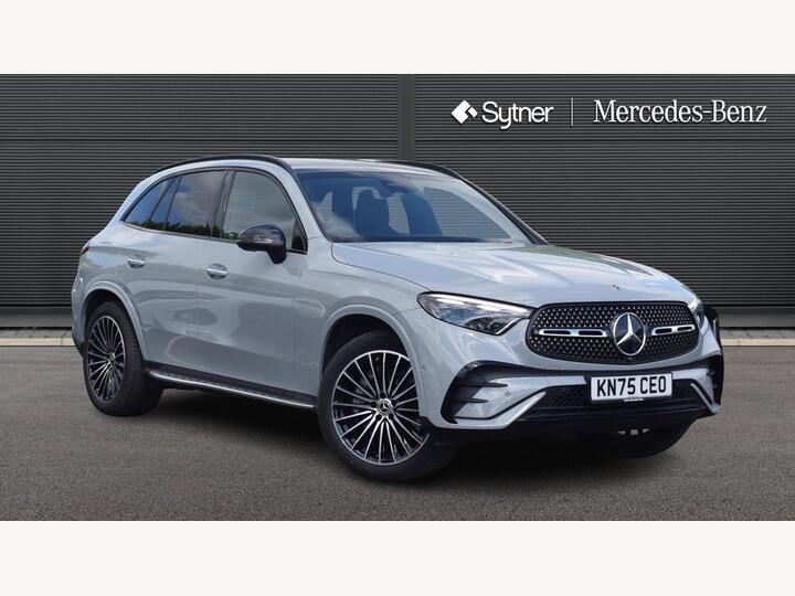 Mercedes-Benz GLC 2.0 GLC300dh MHEV AMG Line (Premium Plus) G-Tronic+ 4MATIC Euro 6 (s/s) 5dr Mercedes-Benz GLC 2.0 GLC300dh MHEV AMG Line (Premium Plus) G-Tronic+ 4MATIC Euro 6 (s/s) 5dr