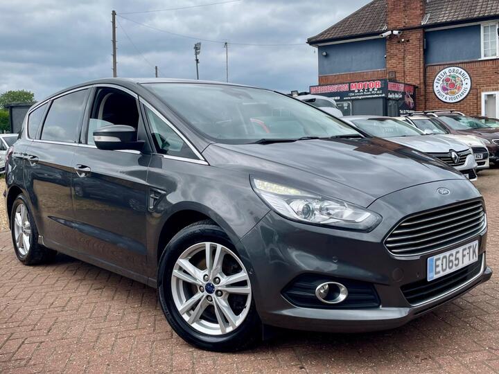 Ford S-Max 2.0 TDCi Titanium Euro 6 (s/s) 5dr