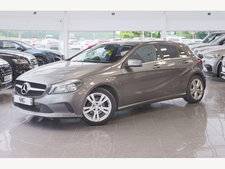 Mercedes-Benz A CLASS 1.5 A180d Sport (Executive) Euro 6 (s/s) 5dr