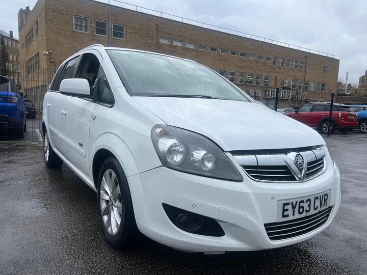 Vauxhall Zafira 1.7 CDTi EcoFLEX Design Euro 5 5dr (SNav)