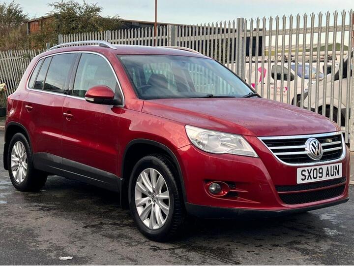 Volkswagen Tiguan 2.0 TDI SE 4WD Euro 5 5dr