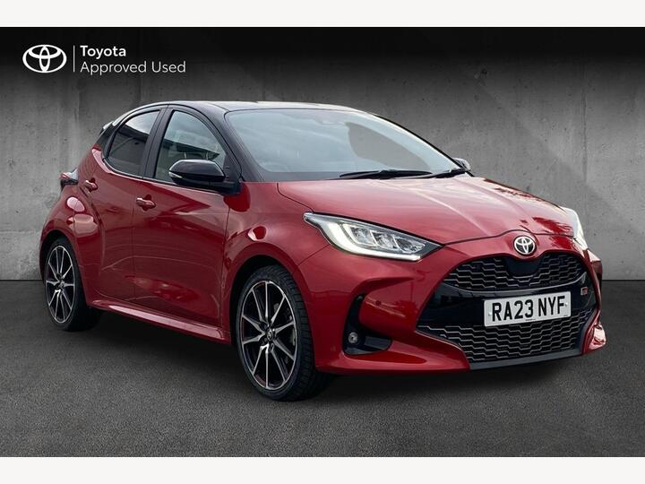 Toyota Yaris 1.5 VVT-h GR SPORT E-CVT Euro 6 (s/s) 5dr