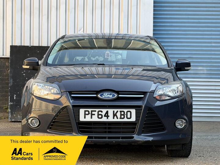 Ford Focus 1.0T EcoBoost Zetec Navigator Euro 5 (s/s) 5dr