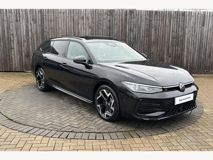 Volkswagen Passat 1.5 TSI EHybrid 19.7kWh R-Line DSG Euro 6 (s/s) 5dr