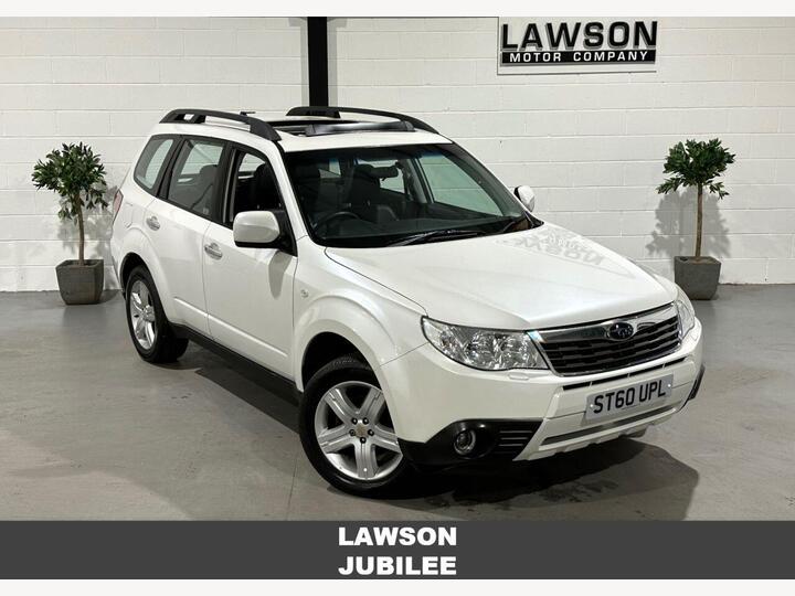 Subaru FORESTER 2.0 XS Auto 4WD Euro 5 5dr