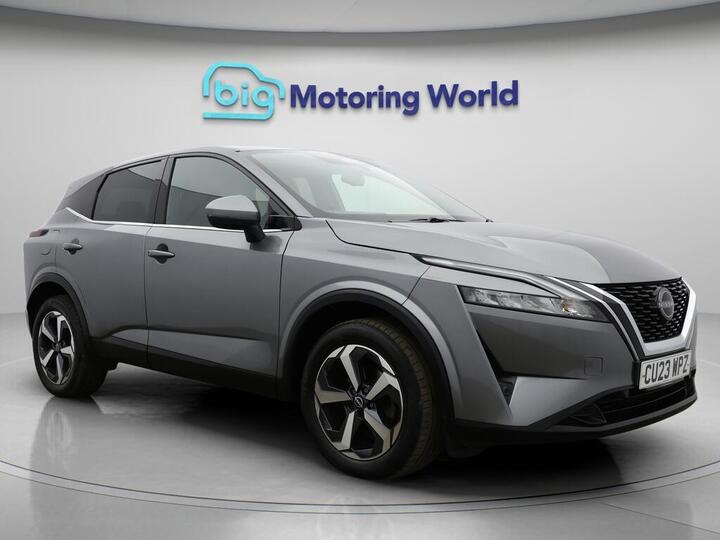 Nissan Qashqai 1.3 DIG-T MHEV N-Connecta XTRON Euro 6 (s/s) 5dr