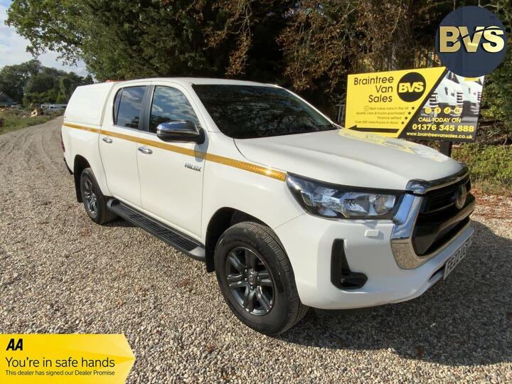 Toyota HI-LUX 2.4 D-4D Icon 4WD Euro 6 (s/s) 4dr Toyota HI-LUX 2.4 D-4D Icon 4WD Euro 6 (s/s) 4dr