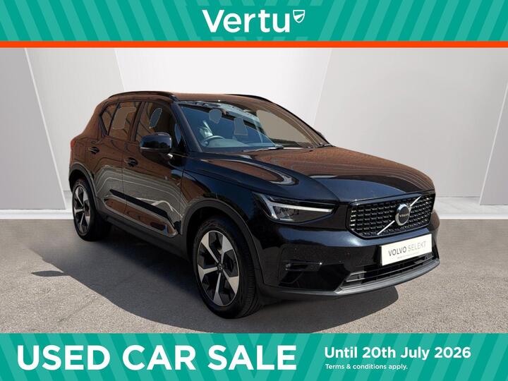 Volvo XC40 2.0 B4 MHEV Plus Dark DCT Auto Euro 6 (s/s) 5dr