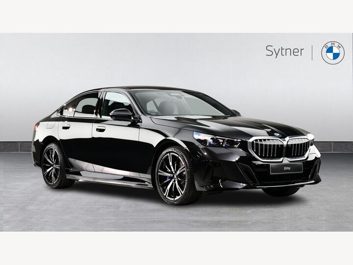 BMW 5 Series Saloon 3.0 550e 22.1kWh M Sport Steptronic XDrive Euro 6 (s/s) 4dr