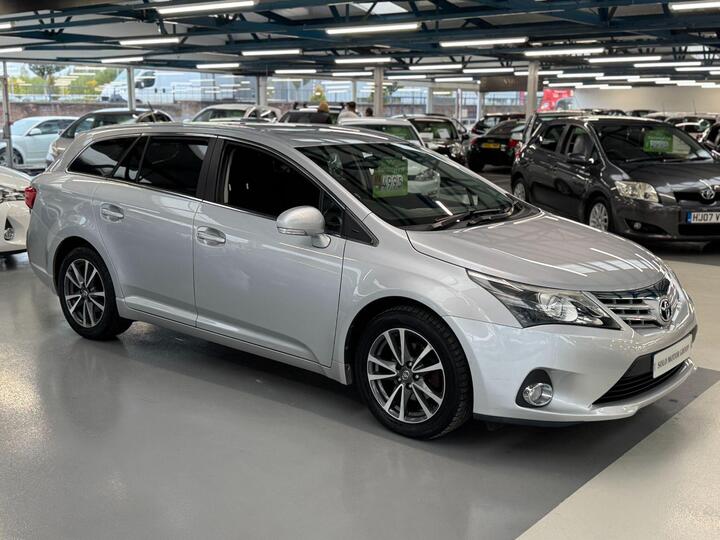 Toyota Avensis 2.0 D-4D TR Tourer Euro 5 5dr Toyota Avensis 2.0 D-4D TR Tourer Euro 5 5dr