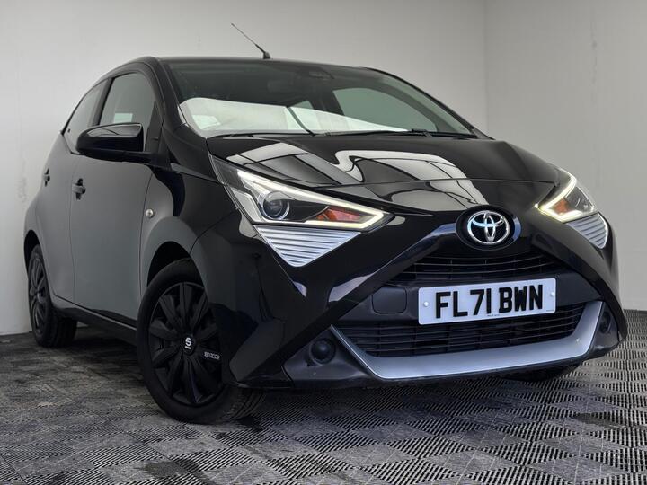 Toyota AYGO 1.0 VVT-i X-play Euro 6 (s/s) 5dr
