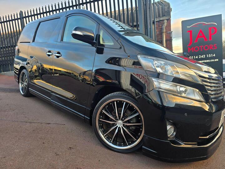 Toyota Vellfire 8 SEATER 2.4