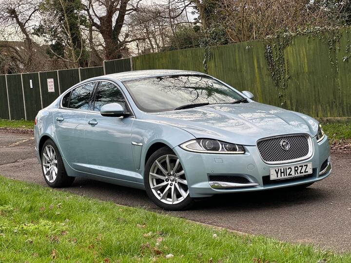 Jaguar XF 2.2d Premium Luxury Auto Euro 5 (s/s) 4dr
