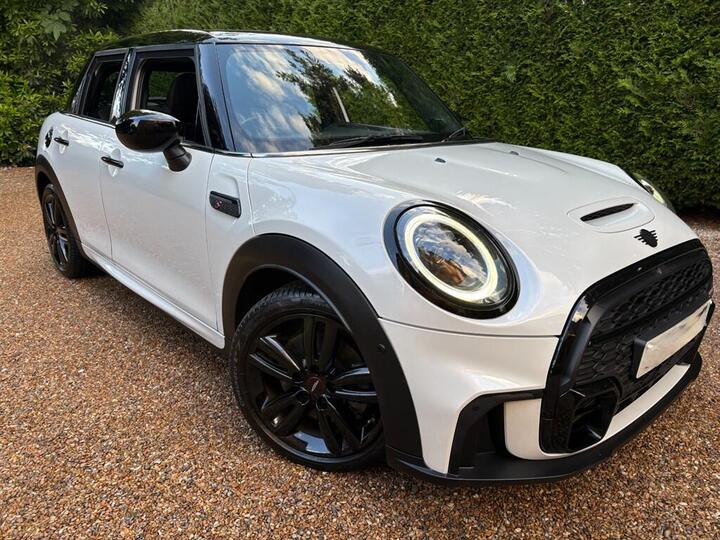 MINI Hatch 2.0 Cooper S Sport Steptronic Euro 6 (s/s) 5dr