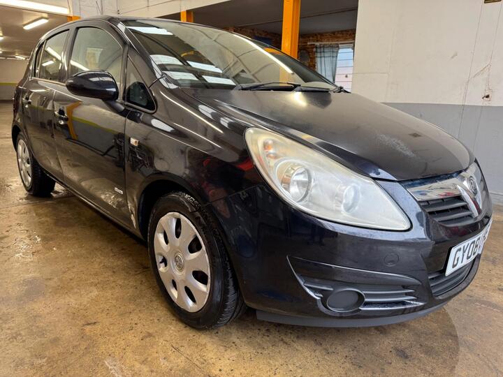 Vauxhall Corsa 1.4i 16v Club 5dr