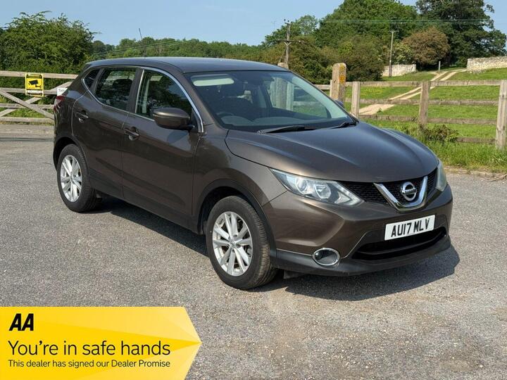 Nissan QASHQAI 1.2 DIG-T Acenta 2WD Euro 6 (s/s) 5dr