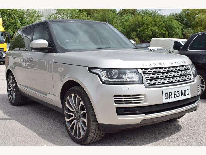 Land Rover Range Rover 3.0 TD V6 Vogue SE Auto 4WD Euro 5 (s/s) 5dr Land Rover Range Rover 3.0 TD V6 Vogue SE Auto 4WD Euro 5 (s/s) 5dr