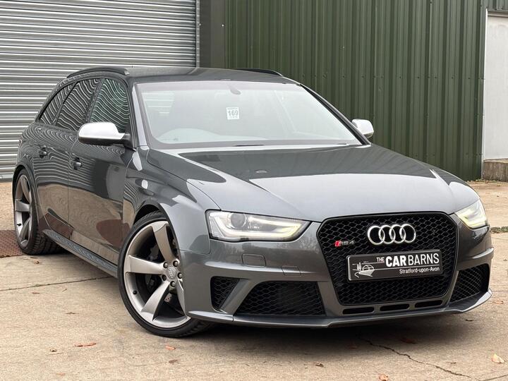 Audi RS4 Avant 4.2 FSI V8 S Tronic Quattro Euro 5 5dr