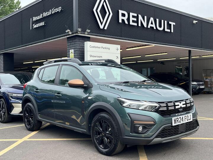 Dacia Sandero 1.0 TCe EXTREME Euro 6 (s/s) 5dr Dacia Sandero 1.0 TCe EXTREME Euro 6 (s/s) 5dr