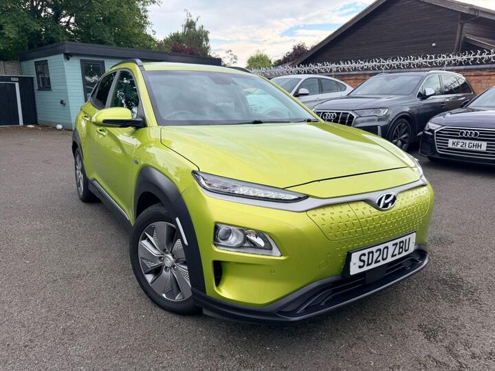 Hyundai KONA 64kWh Premium Auto 5dr (7kW Charger) Hyundai KONA 64kWh Premium Auto 5dr (7kW Charger)