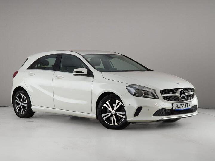 Mercedes-Benz A Class 1.6 A160 SE (Executive) Euro 6 (s/s) 5dr