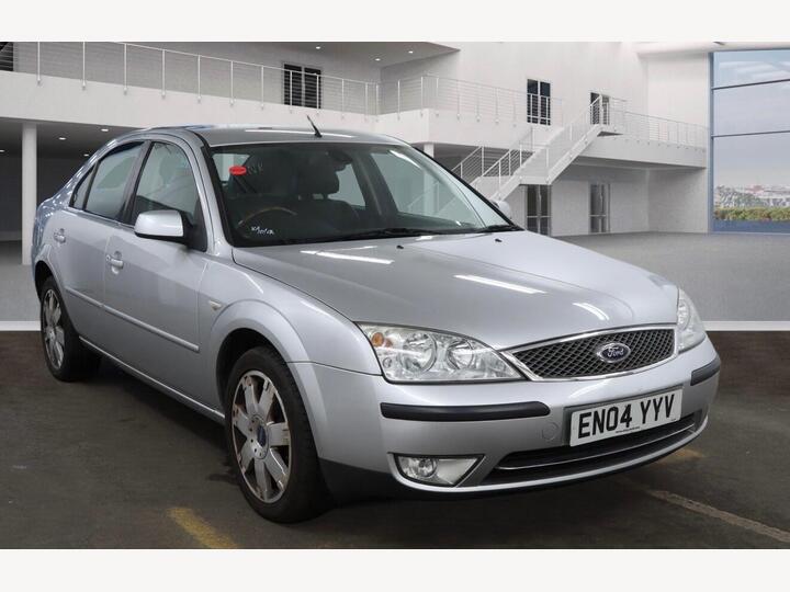 Ford Mondeo 2.0 Ghia X 5dr