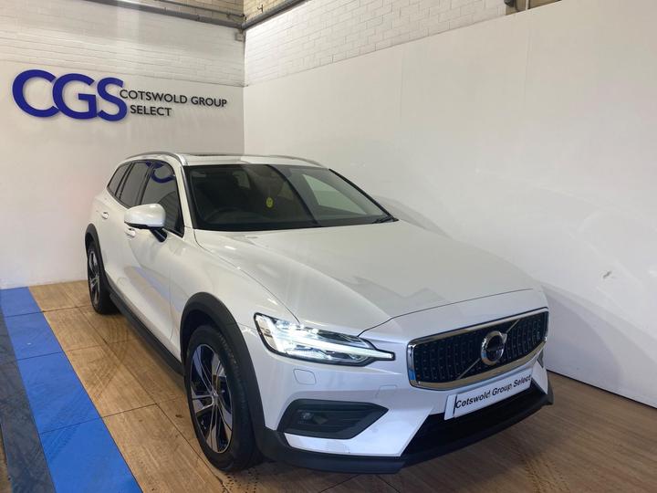 Volvo V60 Cross Country 2.0 B5 MHEV Auto AWD Euro 6 (s/s) 5dr