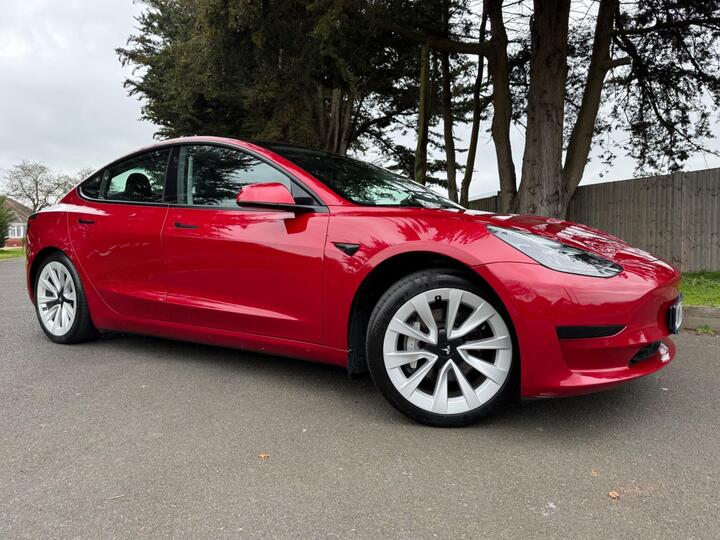 Tesla Model 3 Standard Range Plus Auto RWD 4dr