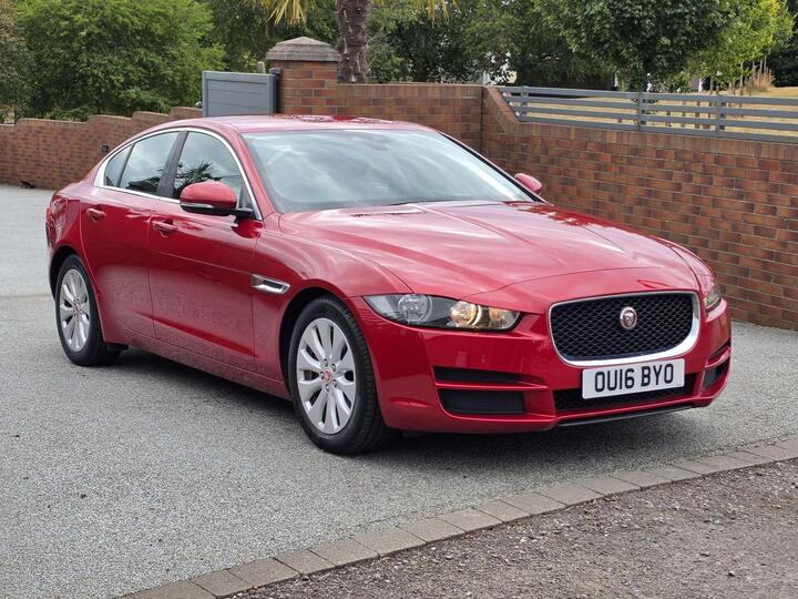 Jaguar XE 2.0d Prestige Auto Euro 6 (s/s) 4dr