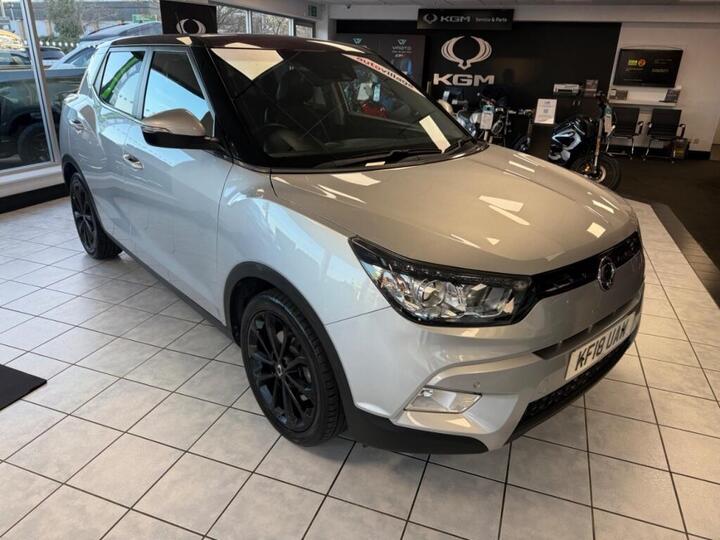 SsangYong Tivoli 1.6 E-XGi ELX Auto Euro 6 5dr SsangYong Tivoli 1.6 E-XGi ELX Auto Euro 6 5dr