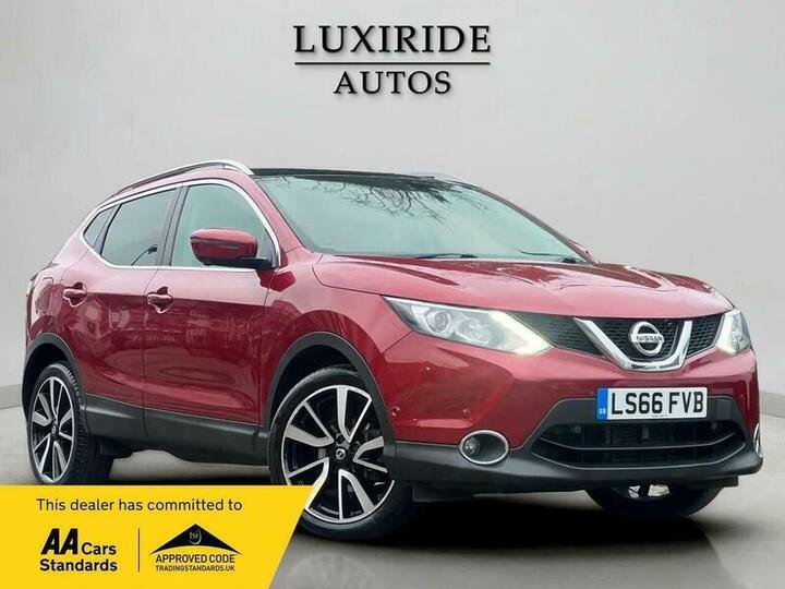 Nissan Qashqai 1.2 DIG-T Tekna XTRON 2WD Euro 6 (s/s) 5dr