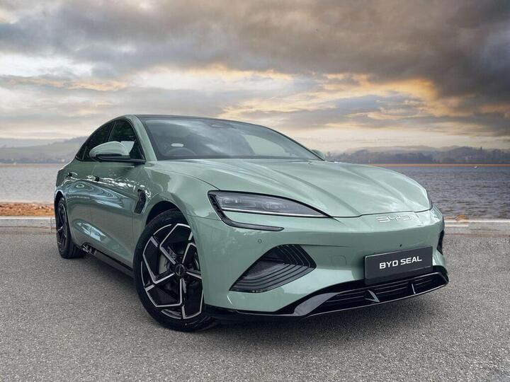 BYD Seal 82.5kWh Design Auto 4dr