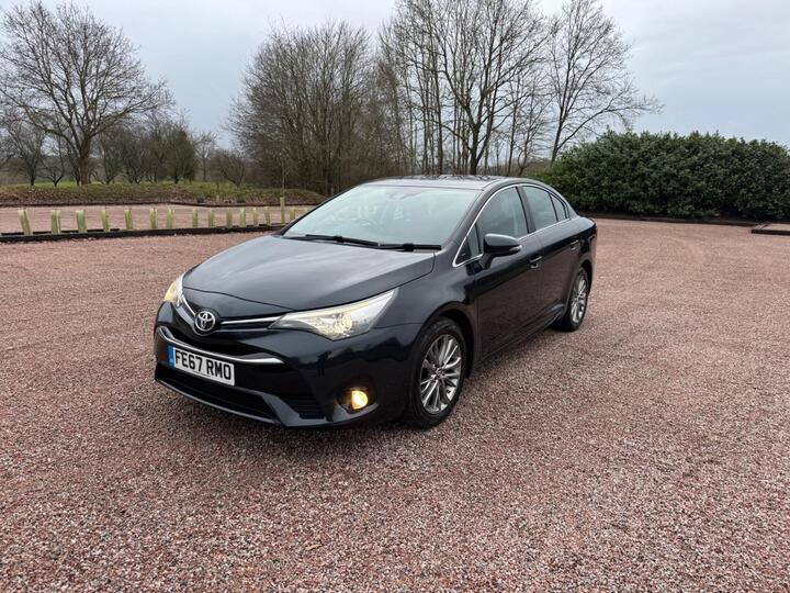 Toyota Avensis 2.0 D-4D Business Edition Euro 6 (s/s) 4dr Toyota Avensis 2.0 D-4D Business Edition Euro 6 (s/s) 4dr