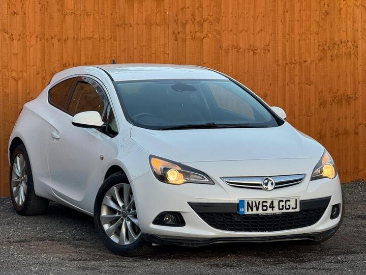 Vauxhall Astra GTC 2.0 CDTi SRi Euro 5 (s/s) 3dr