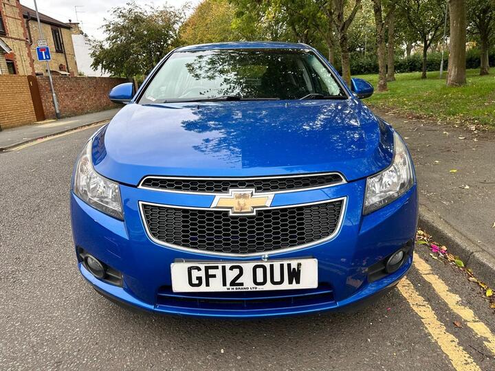 Chevrolet Cruze 1.8 LTZ Auto Euro 5 5dr