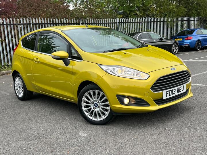 Ford Fiesta 1.0T EcoBoost Titanium Euro 5 (s/s) 3dr