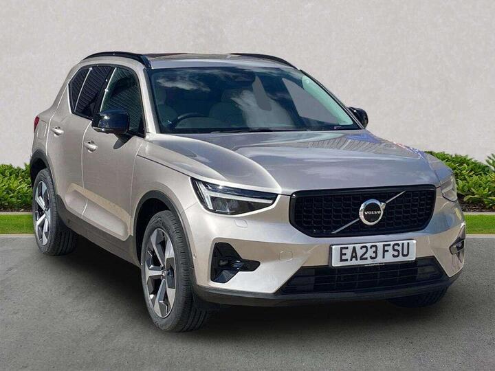 Volvo XC40 2.0 B4 MHEV Ultimate DCT Auto Euro 6 (s/s) 5dr