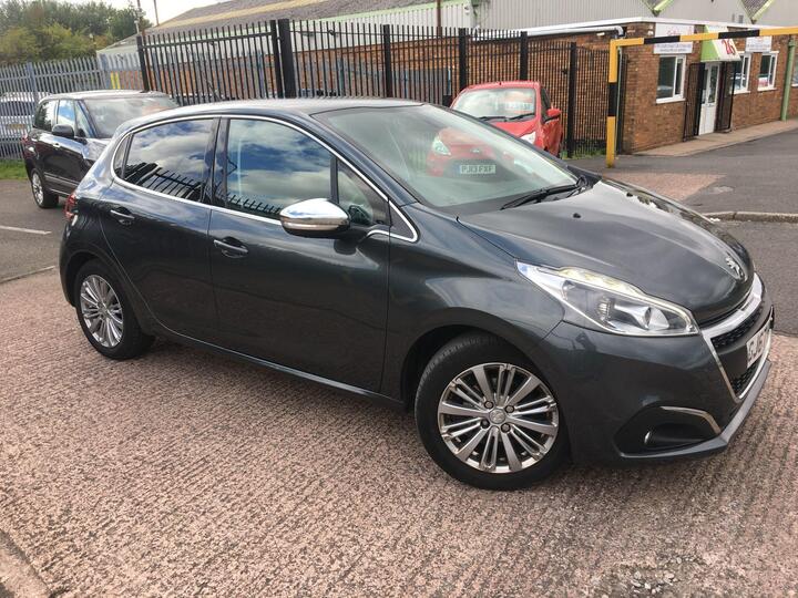 Peugeot 208 1.2 PureTech Allure Euro 6 5dr