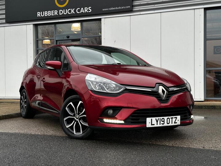 Renault Clio 0.9 TCe Play Euro 6 (s/s) 5dr
