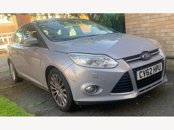 Ford Focus 1.0T EcoBoost Titanium X Euro 5 (s/s) 5dr