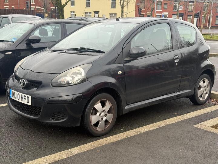 Toyota AYGO 1.0 VVT-i Black Euro 4 3dr (AC)