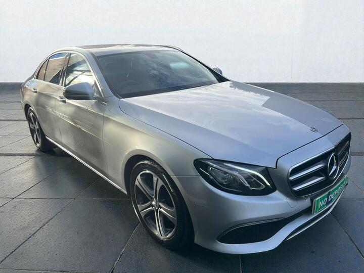Mercedes-Benz E-CLASS 2.0 E220d SE G-Tronic+ Euro 6 (s/s) 4dr Mercedes-Benz E-CLASS 2.0 E220d SE G-Tronic+ Euro 6 (s/s) 4dr