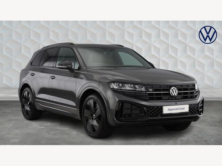 Volkswagen Touareg 3.0 TDI V6 Black Edition Tiptronic 4Motion Euro 6 (s/s) 5dr