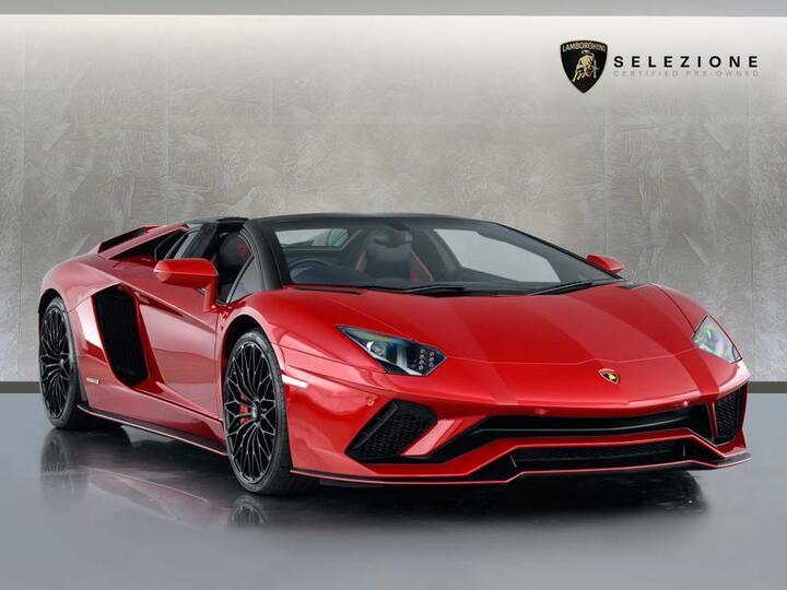 Lamborghini Aventador 6.5 V12 LP 740-4 S Roadster ISR 4WD Euro 6 2dr Lamborghini Aventador 6.5 V12 LP 740-4 S Roadster ISR 4WD Euro 6 2dr