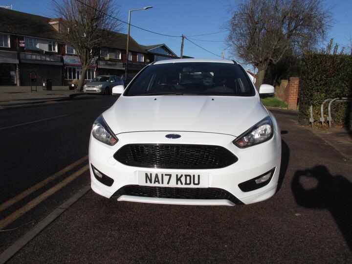 Ford Focus 1.0T EcoBoost ST-Line Euro 6 (s/s) 5dr