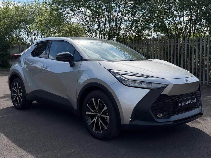 Toyota C-HR 2.0 VVT 13.6kWh Design CVT Euro 6 (s/s) 5dr