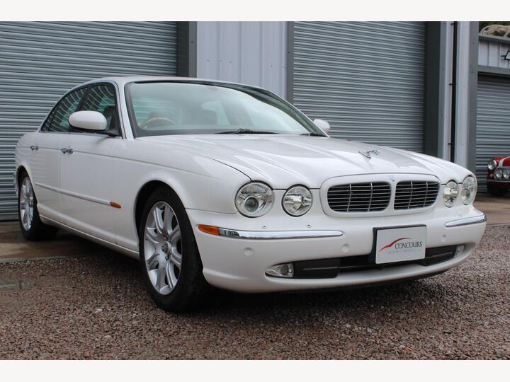 Jaguar XJ 3.6 V8 SE