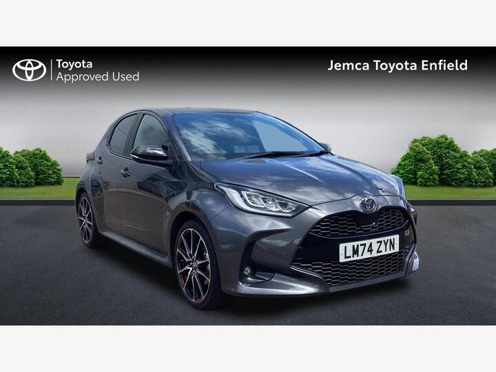 Toyota Yaris 1.5 VVT-h GR SPORT E-CVT Euro 6 (s/s) 5dr