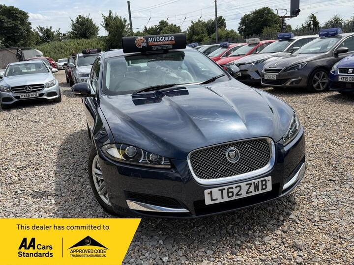 Jaguar XF 2.2d Luxury Auto Euro 5 (s/s) 4dr